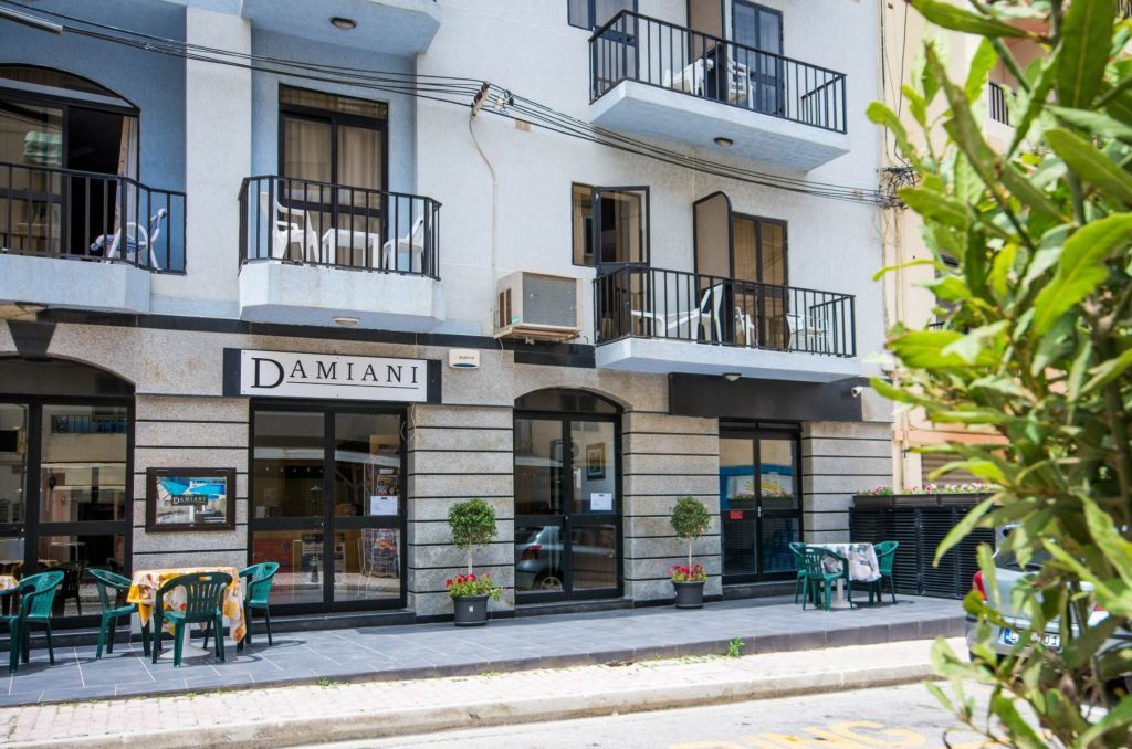 Damiani Apartments Buġibba Εξωτερικό φωτογραφία